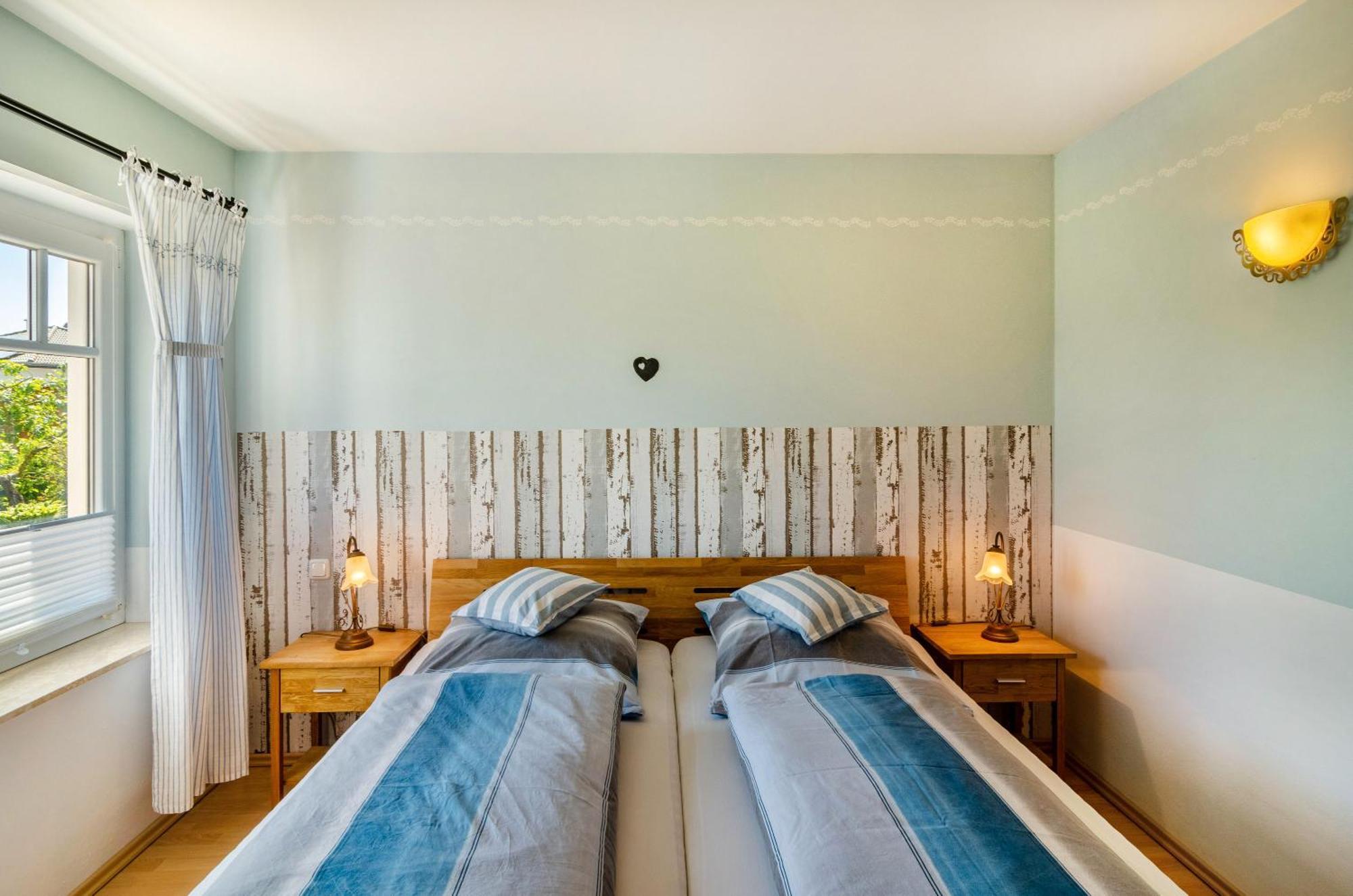 Ferienwohnung Lavendel Hofgeismar Ngoại thất bức ảnh