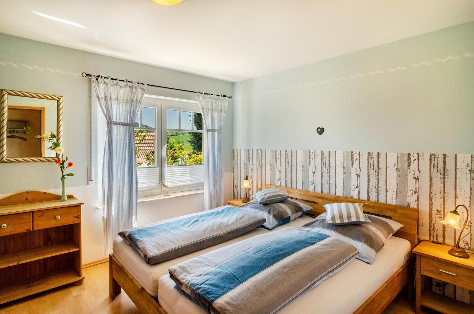 Ferienwohnung Lavendel Hofgeismar Ngoại thất bức ảnh