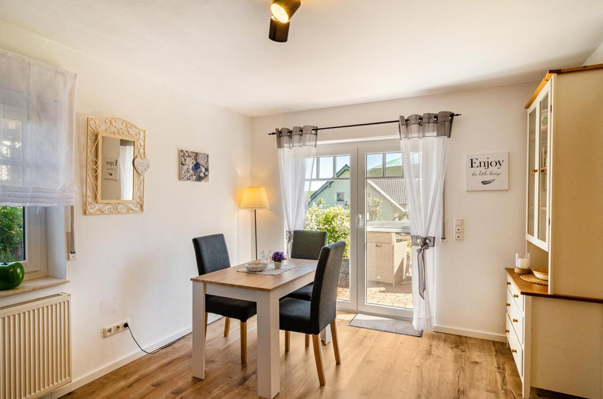 Ferienwohnung Lavendel Hofgeismar Ngoại thất bức ảnh